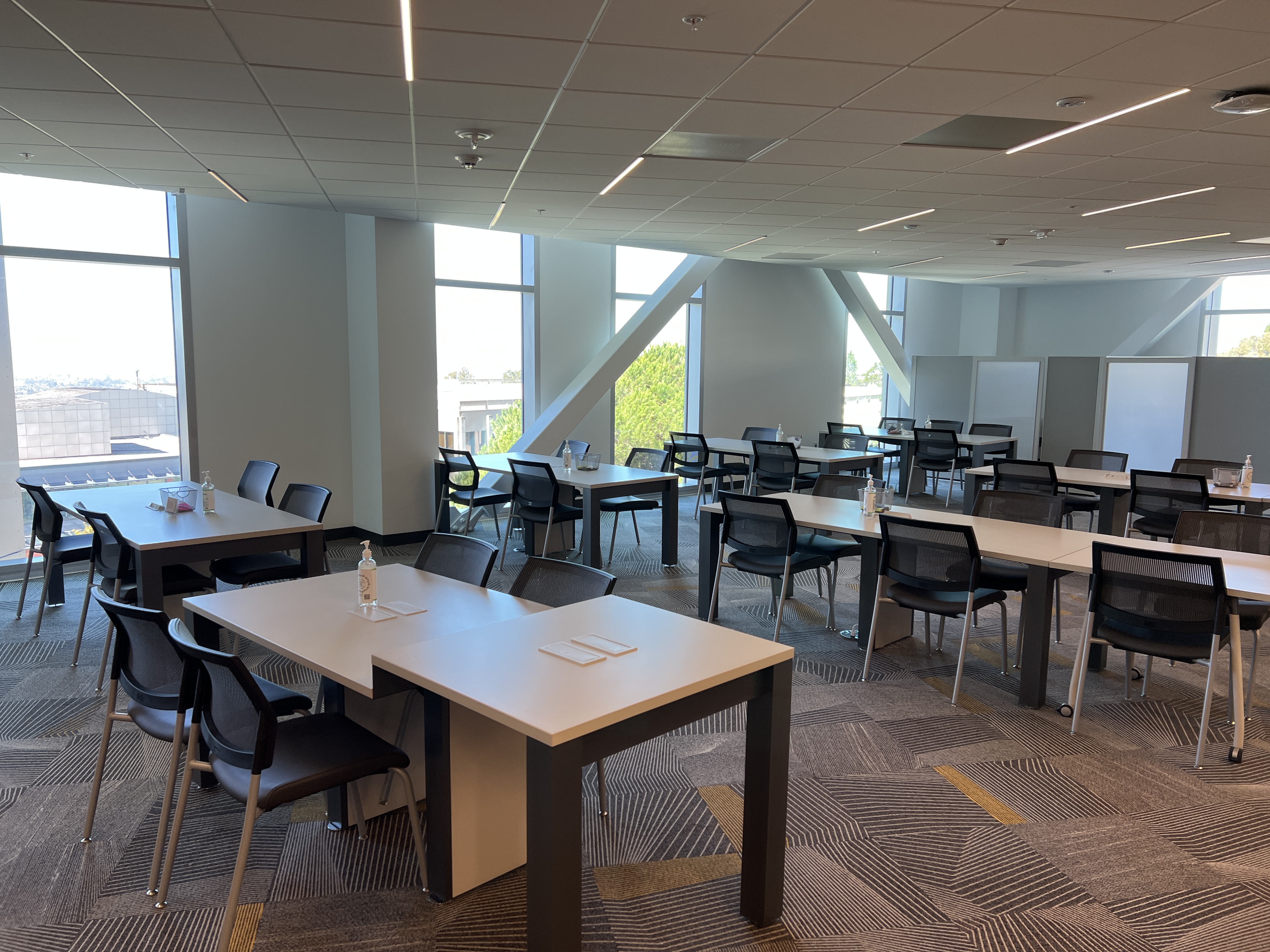 A photo of SCAA tutoring and coaching space in the CORE Building.